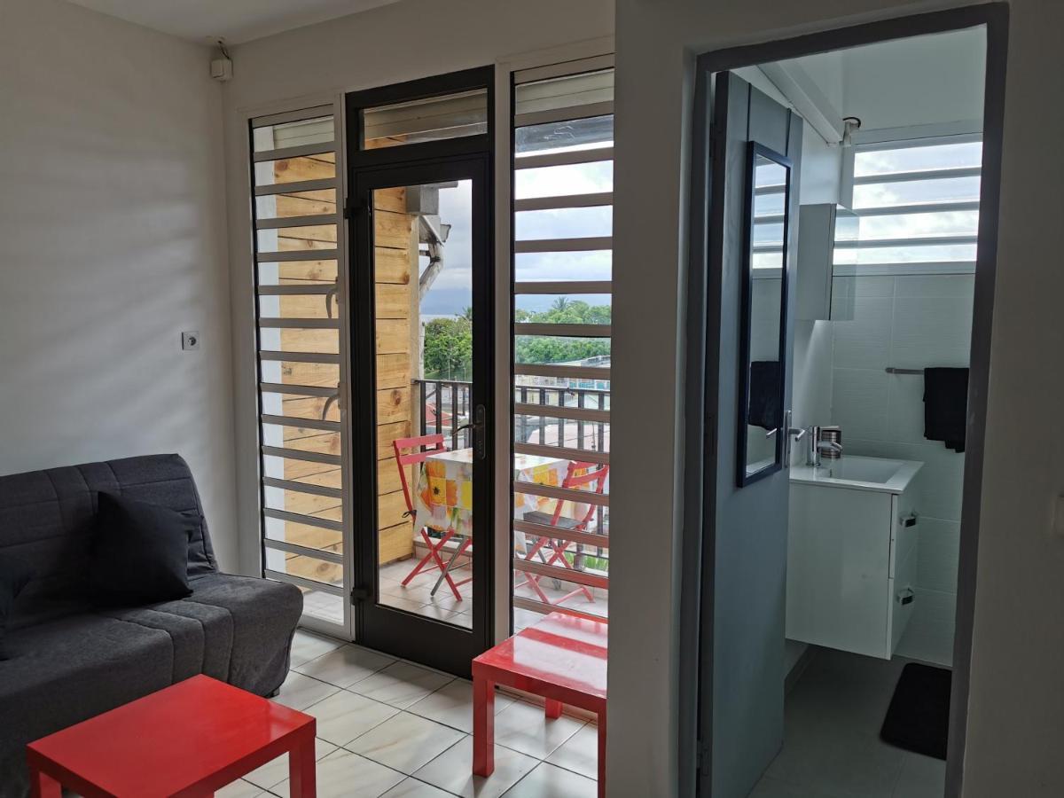 Appartement Vue Mer Et Montagne A 100M De La Plage Le Gosier  Eksteriør billede