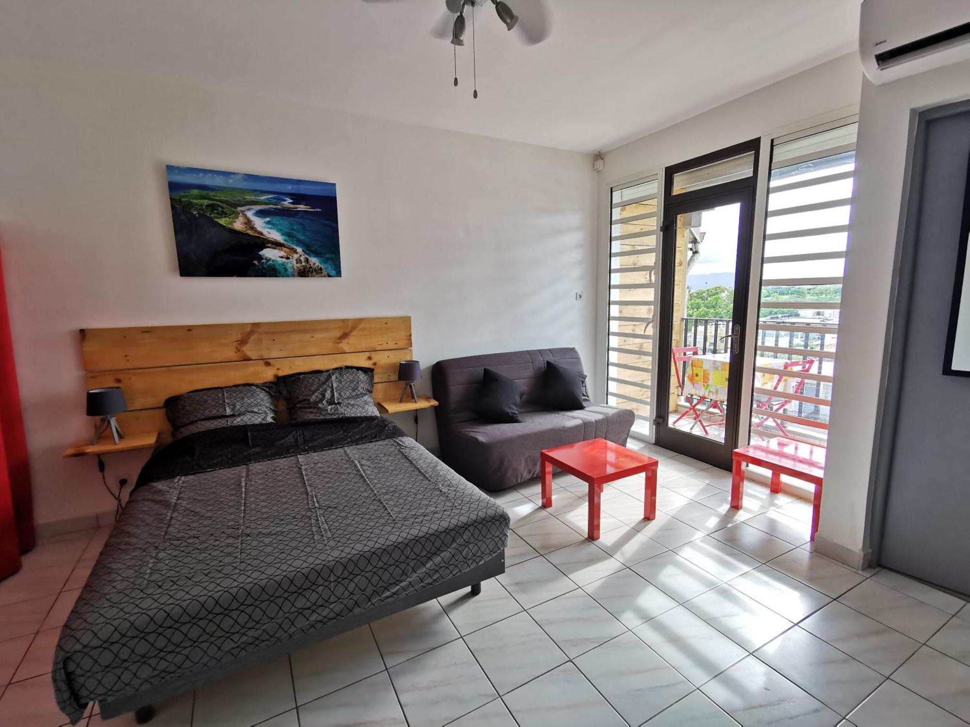 Appartement Vue Mer Et Montagne A 100M De La Plage Le Gosier  Eksteriør billede